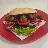 Pet ćevapa u lepinji