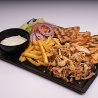 Grčki gyros na tanjiru pileći 150g