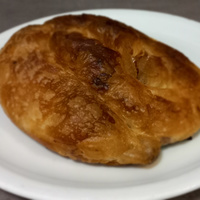 Uvijača sa suvim mesom i pavlakom